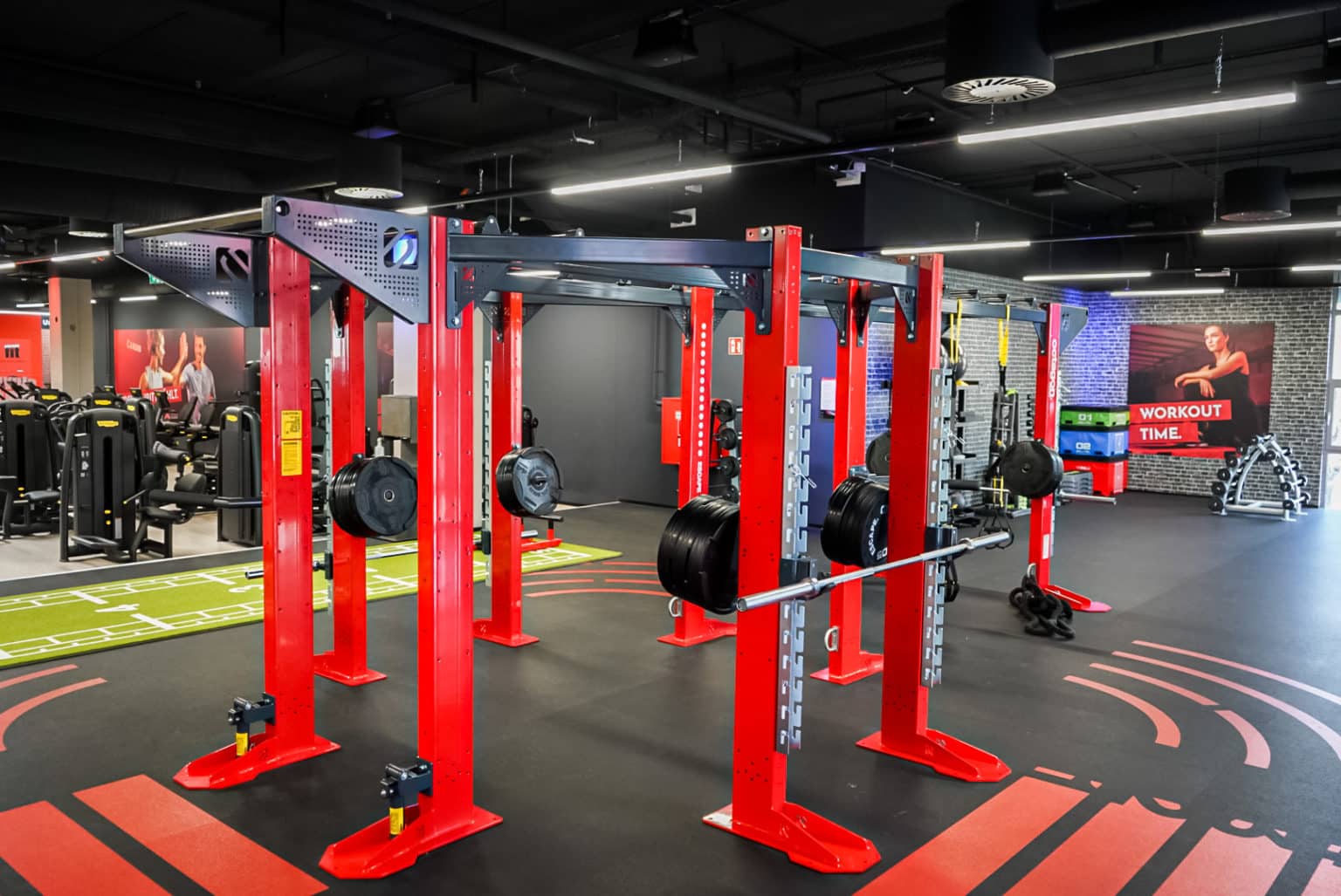 Clever Fit Training In Anderem Studio clever fit Fitnessstudio Innsbruck-Rum - Dein Fitnessstudio in