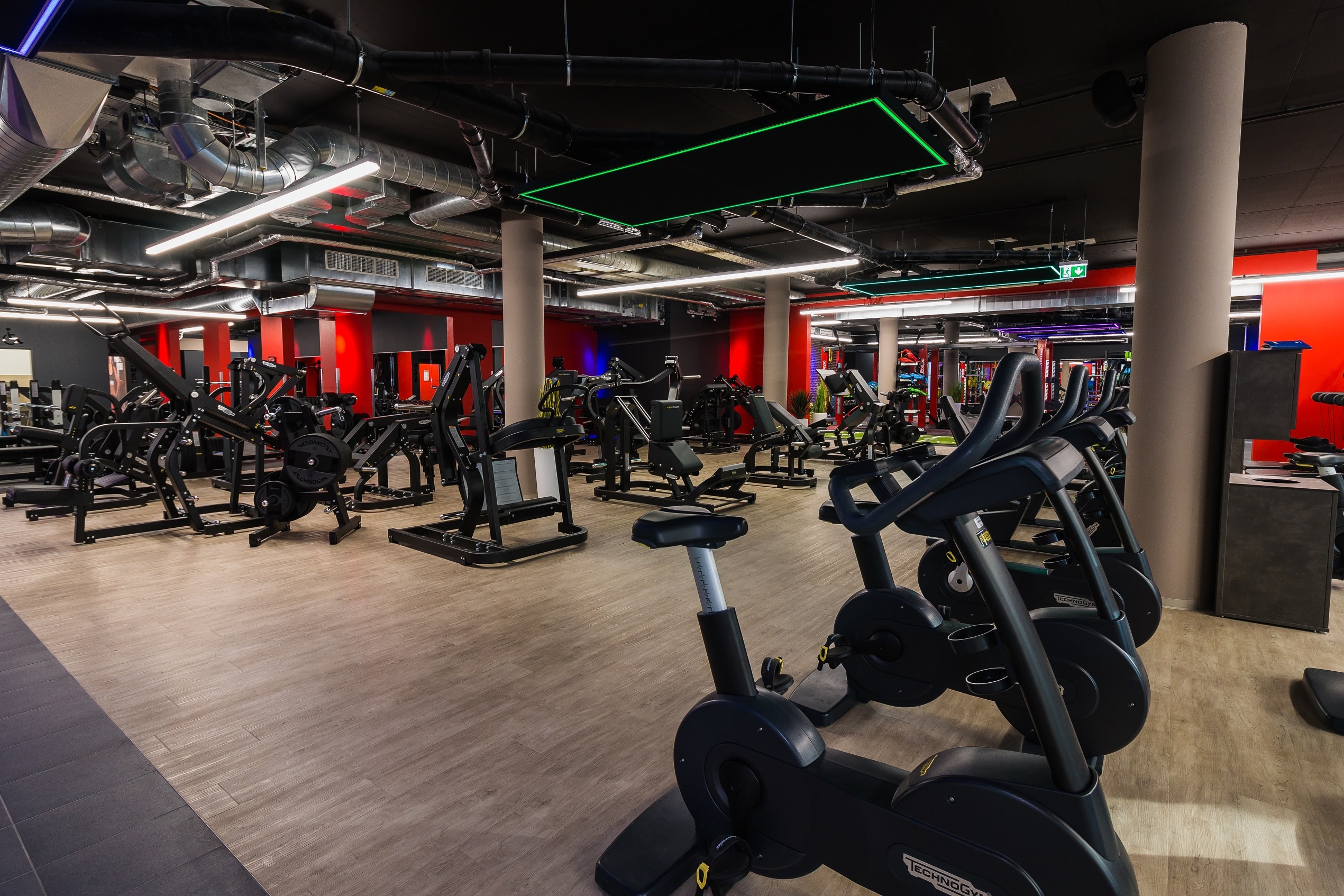 clever fit Fitnessstudio Neubrandenburg - Dein Fitnessstudio in