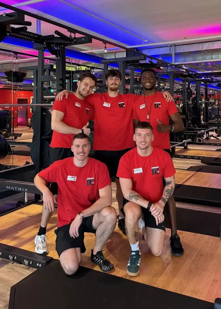 Das Team vom clever fit Regensdorf freut sich auf deinen Besuch!