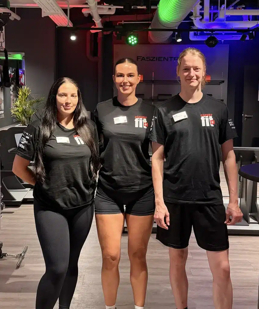 L’équipe d’entraîneurs du clever fit Dietlikon se réjouit de ta visite !