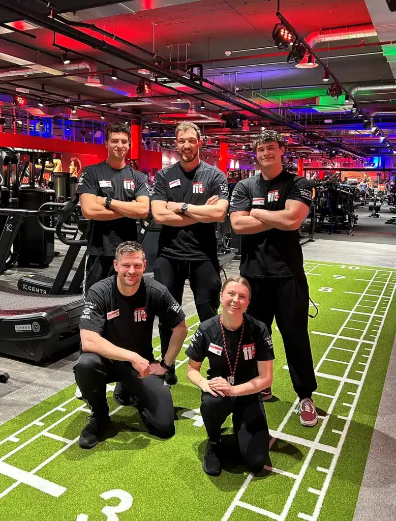 Das Trainerteam vom clever fit Emmenbrücke freut sich auf deinen Besuch!